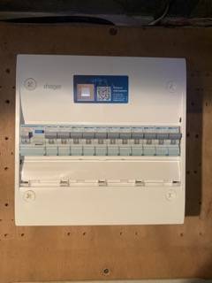 BL-ELECTRICITE-L'ISLE-D'ABEAU- MISE AUX NORMES TABLEAU EN SOUS TRAITANCE compteur