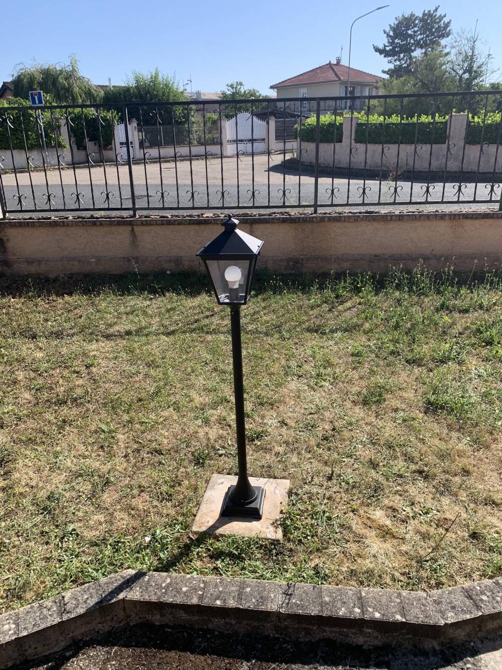 Lampe Mions-min